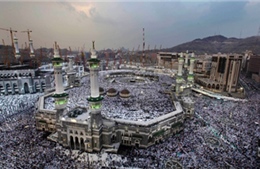 Hàng triệu tín đồ Hồi giáo thực hiện lễ ném đá