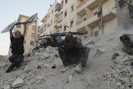Thổ Nhĩ Kỳ nã pháo tấn công phiến quân Syria