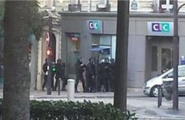 4 nhân viên ngân hàng bị bắt làm con tin tại Paris
