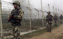  Ấn Độ cáo buộc Pakistan tấn công hơn 50 đồn biên phòng