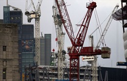Kinh tế Anh tăng trưởng nhanh nhất trong hơn 3 năm 