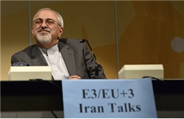 Tehran gỡ áp-phích chống Mỹ 