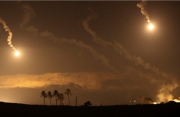 Không quân Israel tấn công trả đũa vụ pháo kích