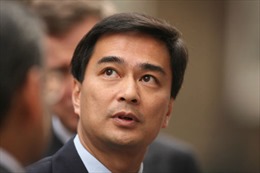 Cựu Thủ tướng Thái Lan Abhisit bị khởi tố