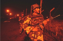 Ấn Độ và Pakistan tiếp tục đấu súng dọc Kashmir