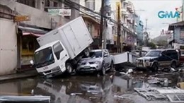 Hậu siêu bão - như có sóng thần quét qua Philippines 