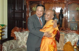 Vua sư Campuchia tiếp đoàn Ban Tôn giáo Chính phủ Việt Nam