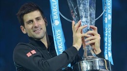 Djokovic đánh bại Nadal, bảo vệ ngôi vô địch