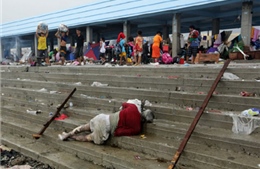 Riêng Tacloban đã có 10.000 người chết do bão 