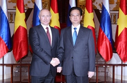 Thủ tướng Nguyễn Tấn Dũng hội kiến với Tổng thống Liên bang Nga