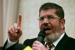 Tổng thống bị lật đổ Morsi dọa kiện nhà cầm quyền