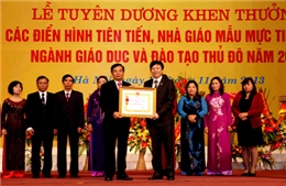 Tôn vinh các nhà giáo mẫu mực