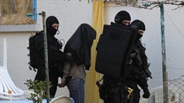 Bắt giữ bốn nghi phạm tuyển dụng chiến binh đến Syria