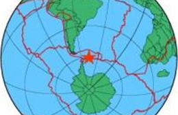 Động đất 7,8 độ richter tại nam Đại Tây Dương 