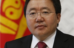 Tổng thống Mông Cổ nói chuyện với sinh viên Học viện Ngoại giao 