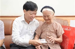 Trao tặng 26 danh hiệu Bà mẹ Việt  Nam anh hùng