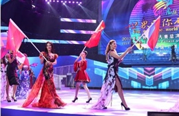 Áo dài, nón lá và cờ Việt Nam sẽ tung bay trên sân khấu chung khảo Mrs World