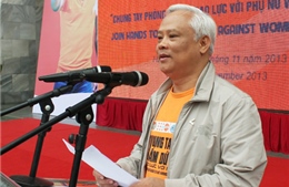 Tiến tới xóa bỏ bạo lực đối với phụ nữ và trẻ em gái
