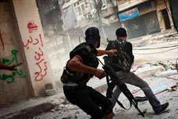 Phiến quân Syria tìm cách phá vòng vây tại Damascus và Aleppo