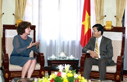 LHQ kêu gọi Việt Nam đầu tư hiệu quả hơn cho phòng, chống HIV/AIDS