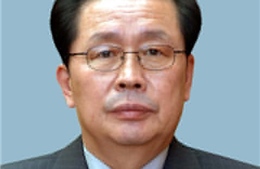 Người chú rể quyền lực của ông Kim Jong-un bị cách chức?