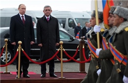 Chuyến thăm không tình cờ của Tổng thống Nga tới Armenia
