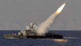Hải quân Trung Quốc tiếp nhận tàu khu trục tên lửa mới