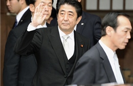 Thủ tướng Nhật Bản viếng đền Yasukuni
