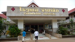 Việt kiều xây tặng bệnh viện Lào khoa sản