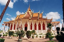 Thủ tướng Nguyễn Tấn Dũng thăm làm việc tại Campuchia