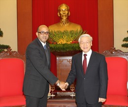 Tổng Bí thư Nguyễn Phú Trọng tiếp Đại sứ Cuba 