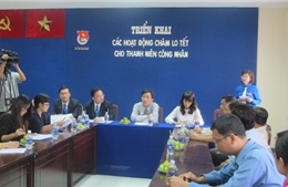 Tặng 1.000 vé xe Tết cho thanh niên công nhân