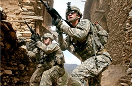  Mỹ cân nhắc duy trì 10.000 quân tại Afghanistan 