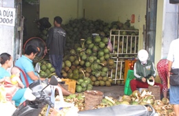 Đặc sản dừa Ninh Đa hút khách 