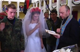 Đám cưới giữa loạn lạc ở Kiev