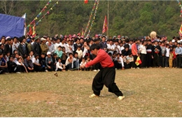 Người Mông chơi Tù lu