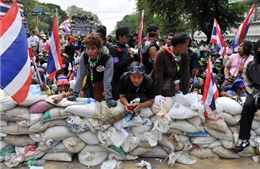 Người biểu tình Thái Lan bao vây văn phòng Thủ tướng