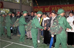 Thanh niên các dân tộc Điện Biên hăng hái lên đường nhập ngũ