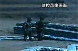 Lính Trung Quốc suýt chết vì rớt lựu đạn