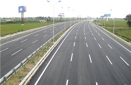 Thông xe kỹ thuật thêm 26km cao tốc Nội Bài-Lào Cai