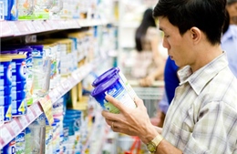 Giá sữa tăng thách thức người tiêu dùng 