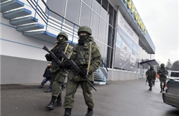 3 cựu tổng thống Ukraine kêu gọi hủy thỏa thuận quân sự với Nga