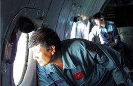 Bộ Quốc phòng huy động các lực lượng tìm kiếm máy bay Malaysia 