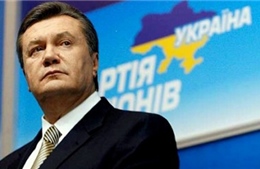Ông Yanukovych tái xuất, khẳng định vẫn là tổng thống hợp pháp