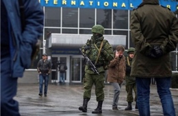  Crimea phong tỏa sân bay phục vụ trưng cầu dân ý