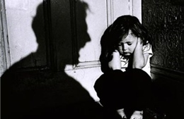 Việt  Nam  lên án đối xử bạo lực với trẻ em   