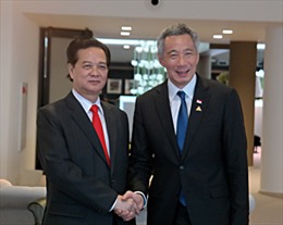 Thủ tướng Nguyễn Tấn Dũng tiếp Thủ tướng Singapore và Phó Thủ tướng Malaysia