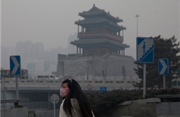 Trung Quốc tê liệt vì sương mù, khói bụi