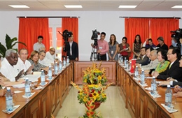 Thủ tướng Nguyễn Tấn Dũng hội kiến Chủ tịch Quốc hội Cuba