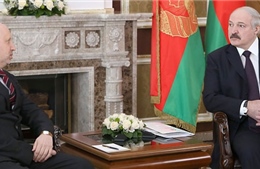 Giải mã cuộc gặp Lukashenko - Turchinov